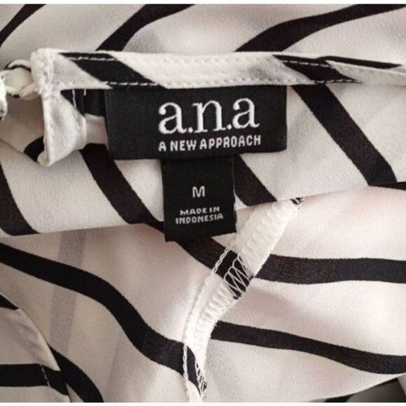 A.N.A A NEW APPROACH BLACK & WHITE STRIPE RUFFLE BLOUSE SZ.M NWT. - Picture 5 of 6